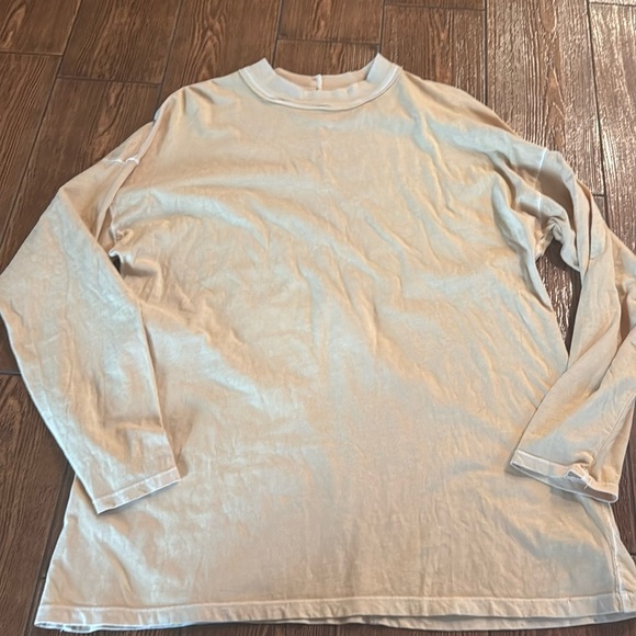 We the Free Light Yellow Long Sleeve Top Men's Size Small - Picture 1 of 5